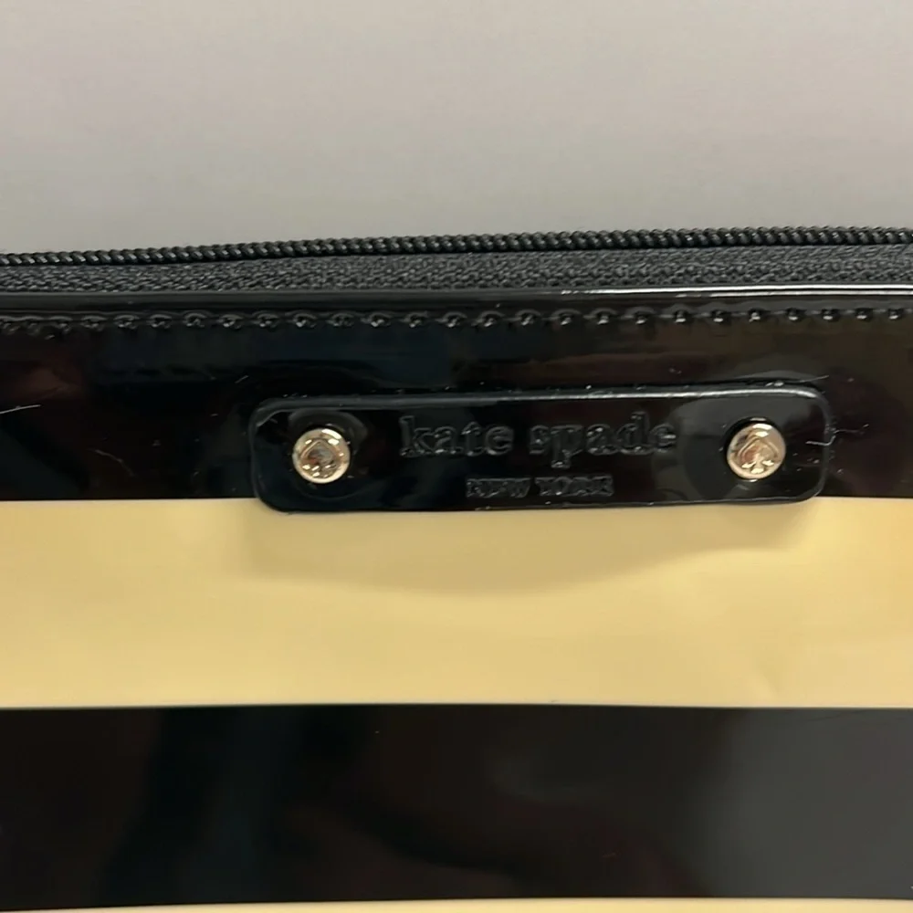 Kate Spade Patent Stripe Black Cream Zip Clutch Bag